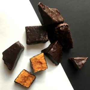 Salted Maple Sponge Toffee Dark Chocolate